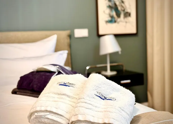 First Im First Sellin, Penthouse & Mit Phaenomenalem Ostseeblick