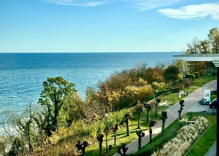 First Im First Sellin, Penthouse & Mit Phaenomenalem Ostseeblick アパート *